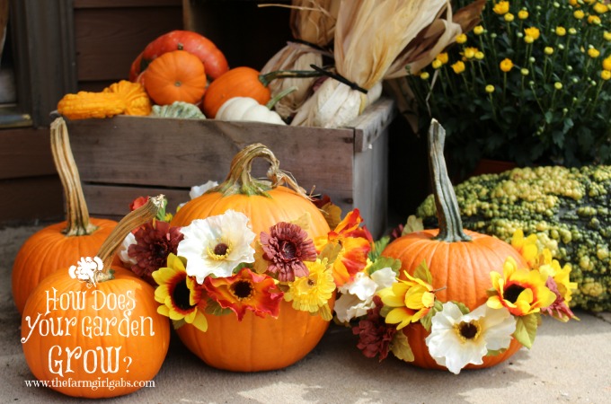 20+ Awesome Pumpkin Decorating Ideas- www.thefarmgirlgabs.com