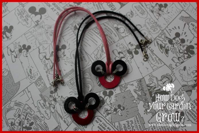 Easy Mickey Mouse Washer Necklaces - Feature 2