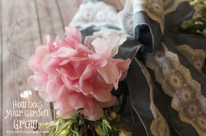 Floral Monogram Wreath - Step 3
