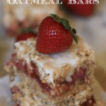 Strawberries and rhubarb are the perfect combination. This Strawberry Rhubarb Oatmeal Bar recipe is easy and delicious! It's a perfect spring dessert.