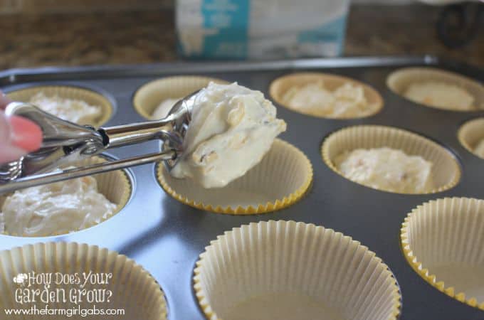 Peaches & Cream Cupcakes - Step 2
