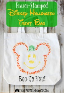 Send your trick or treater from house to house this Halloween with the fun Eraser-Stamped Disney Halloween Treat Bag. This fun Disney craft is the perfect way to show your Disney Side.