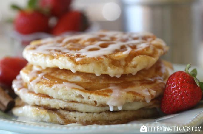 Cinnamon Swirl Pancakes - Feature 4