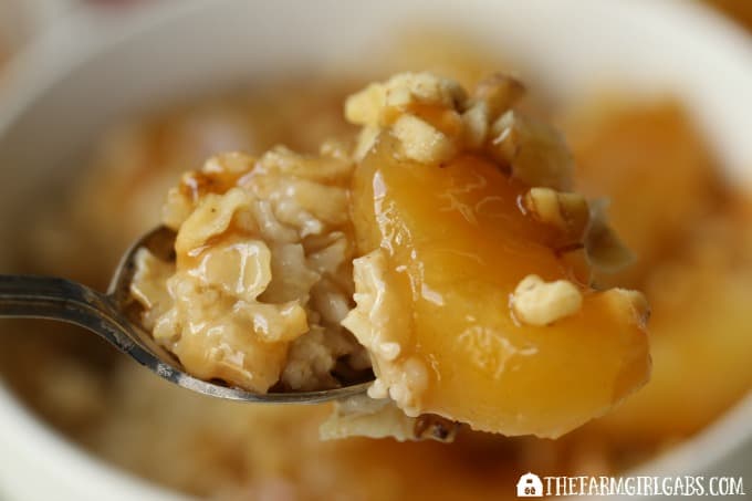 Apple Caramel Walnut Oatmeal