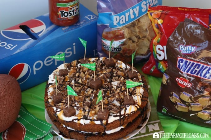 SNICKERS® Chocolate Dream Dessert - feature 2