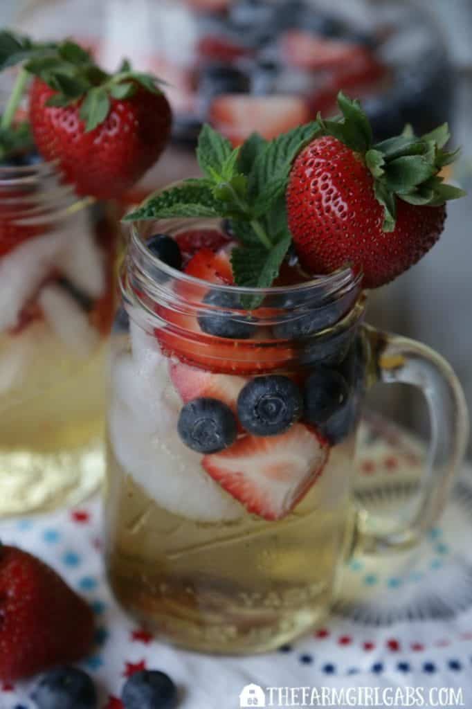 Stars & Stripes Mocktail Sangria