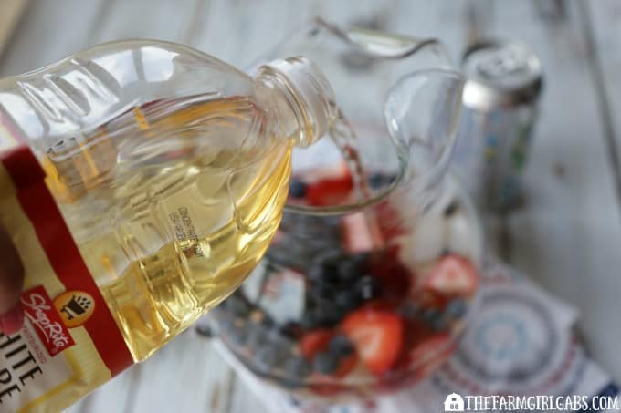 Stars & Stripes Mocktail Sangria