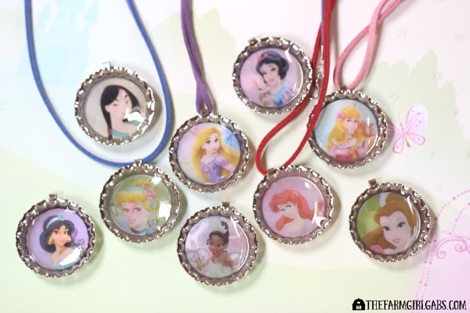 These Disney Princess Bottle Cap Necklaces are a fun and easy jewelry craft for the princess in all of us. Which one will you wear?