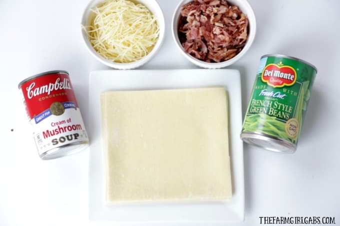 Hosting a party, Thanksgiving or Friendsgiving this year? Try this Bacon Bomb Eggrolls recipe. It's an easy and delicious appetizer!