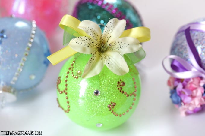 Disney Princess Glitter Ornament - Tiana