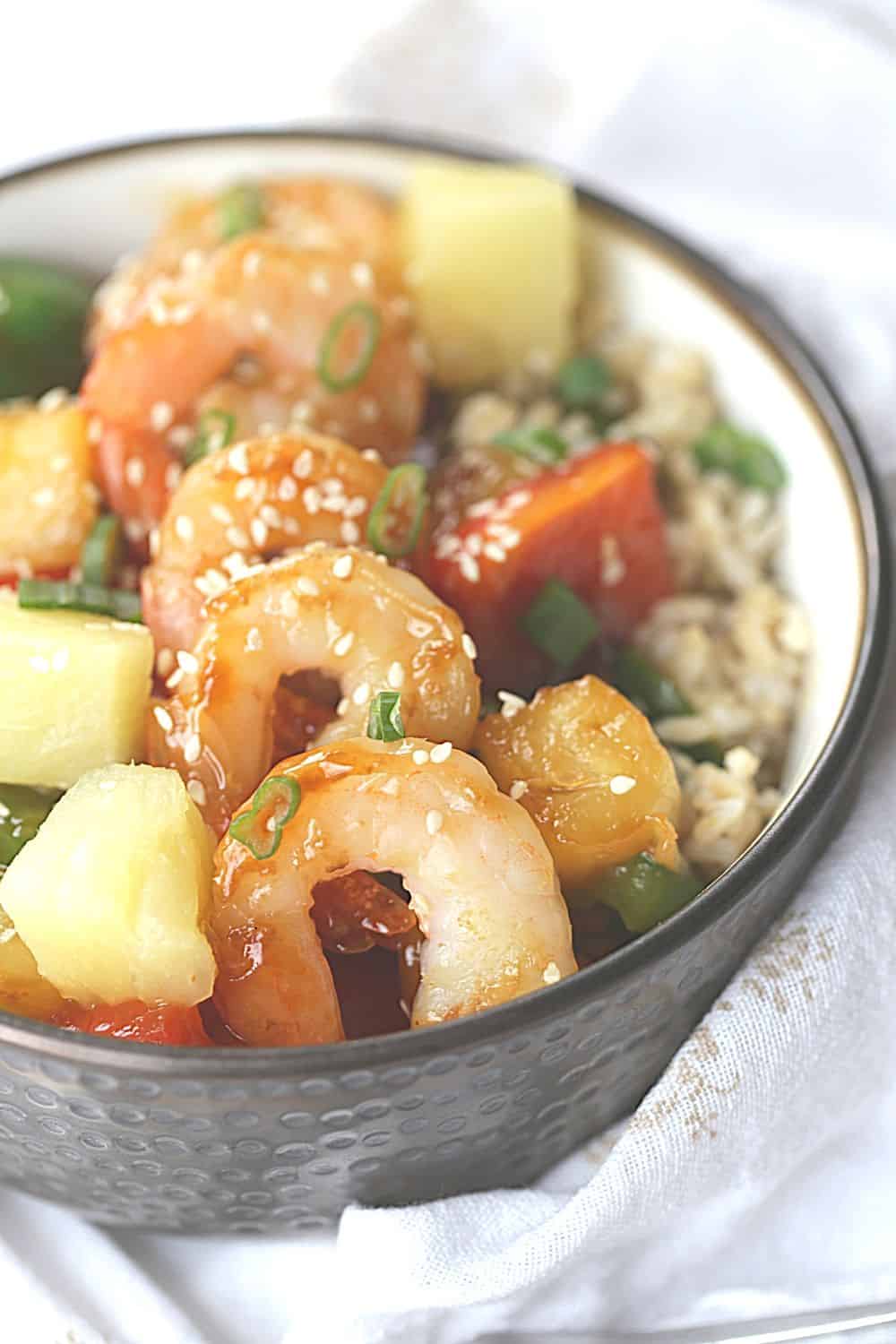 Easy Hawaiian Shrimp Rice Bowl