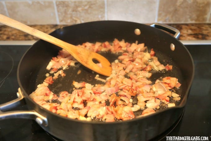 Easy Green Bean And Bacon Salad - The Farm Girl Gabs®