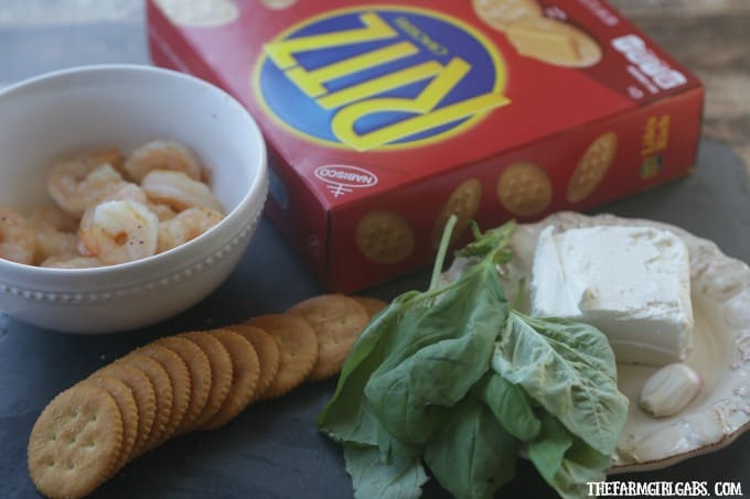 These easy Pesto Cheese Shrimp Bites are perfect for spring entertaining. #FreshRITZpiration #Ad