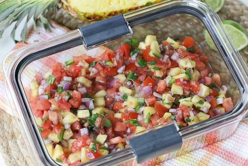 This Pineapple Pico de Gallo is the perfect way to add a sweet and zesty zip to your party. It's the perfect pico de gallo recipe to spice up your summer celebration. #picodegallo #pineapplesalsa #partyrecipe