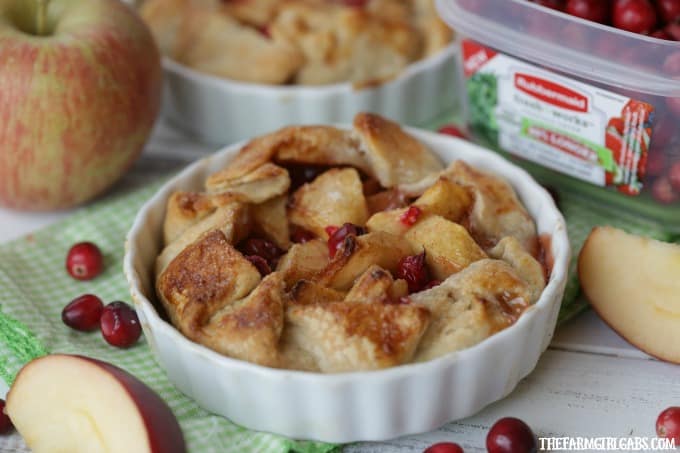 Sweet Apples And Tart Cranberries Collide To Make These Delicious Apple Cranberry Tarts This Is Sweet Apples And Tart Cranberries Collide To Make These Delicious Apple Cranberry Tarts This Is