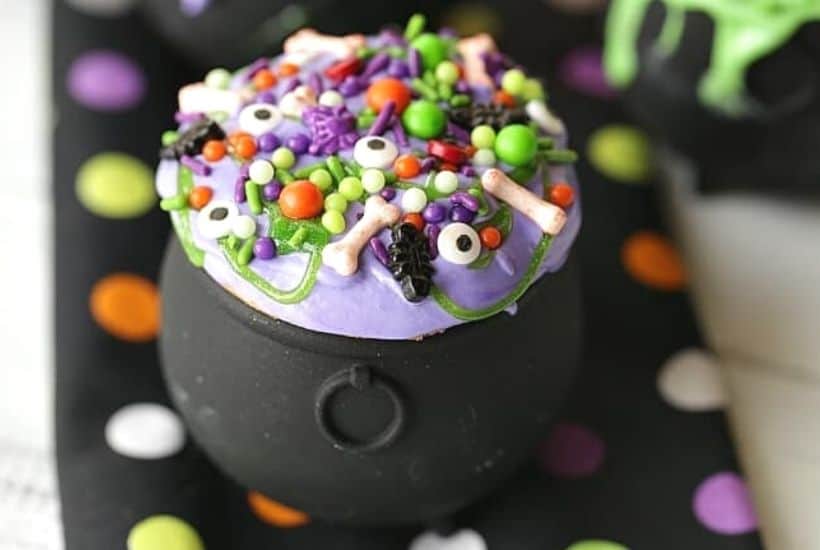 Witches’ Brew Halloween Cupcakes