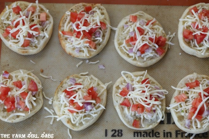 Serve up with zesty White Pizza Bites recipe at your next celebration. Be sure to also Enter The Jingle All The Bays Muffin Event!