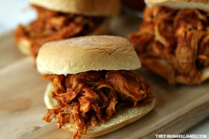Are you game-day ready? These Shredded BBQ Chicken Sliders are perfect for your big game football party! Score big and your Game Day party with a fantastic spread of these Amazing Dips, Apps, And Snacks