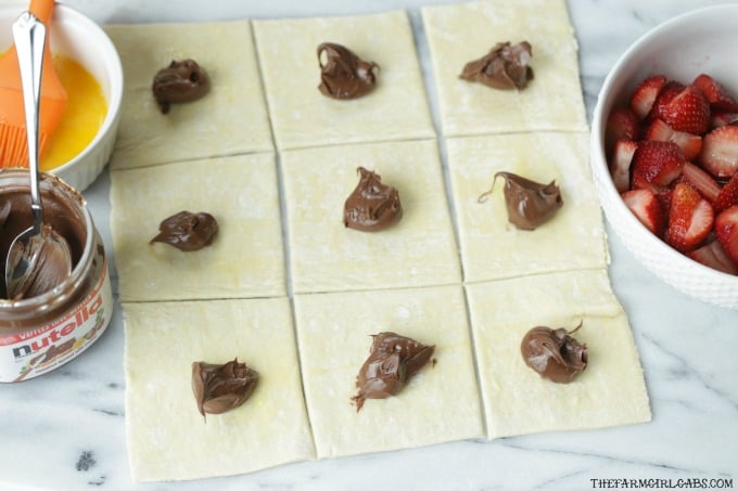 With just three main ingredients, Strawberry Nutella Pastries are a drool-worthy dessert that everyone will love.