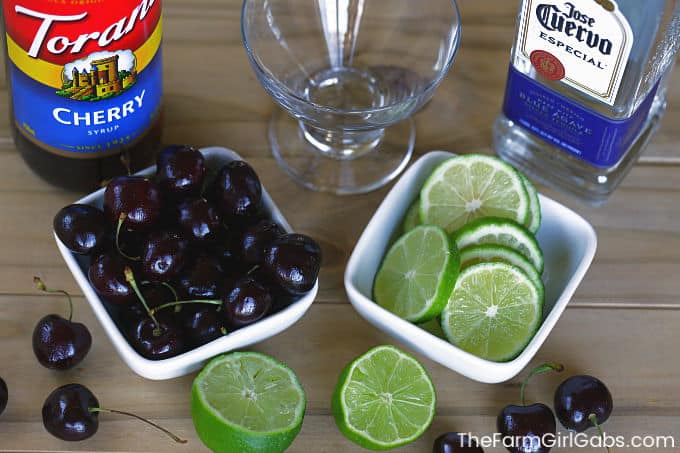 Ready for the perfect summer drink? Mix up a pitcher of this Cherry Margarita Recipe for your next summer celebration. #margarita #cocktails #drinkrecipe #margaritarecipe #cincodeymayo