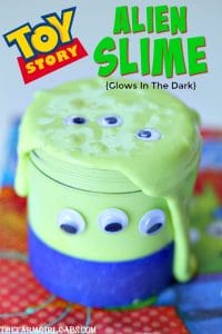 Hey howdy hey! This Glow In The Dark Toy Story Alien Slime will be a hit with the kids and Andy's toys. #slime #slimerecipe #WaltDisneyWorld #DisneyTips #toystoryland #ToyStory