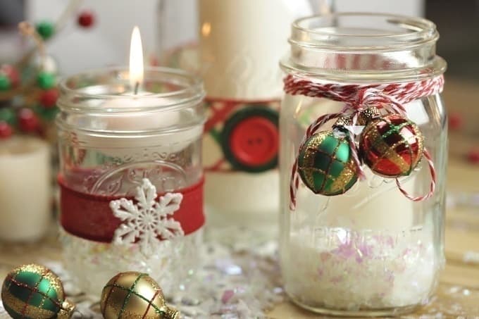 Mason Jar Christmas Candles - The Farm Girl Gabs®