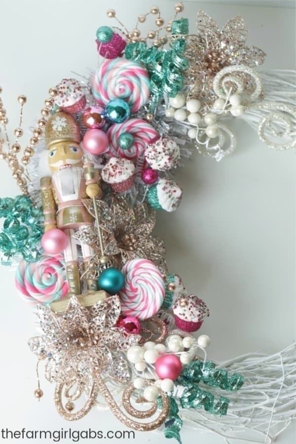 Make Your Own Nutcracker Wreath The Farm Girl Gabs®