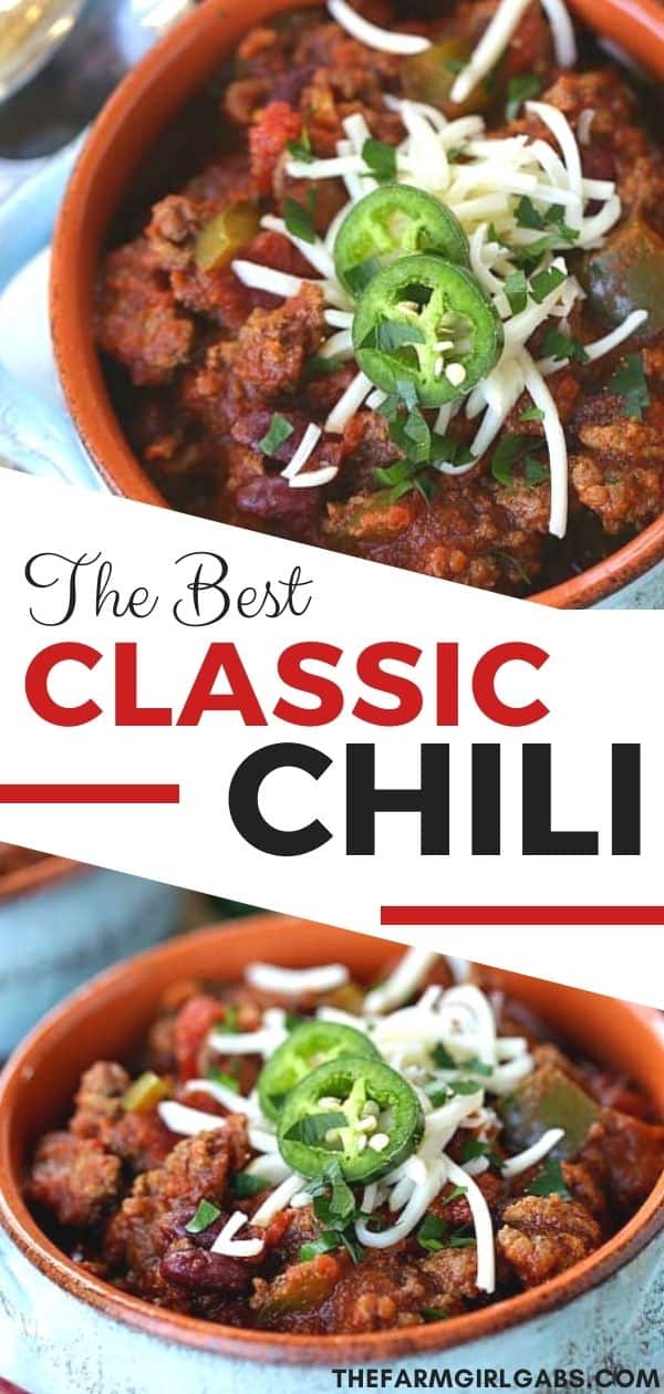 From game day to snow day, this Easy Classic Chili recipe is the perfect comfort food. This best homemade chili recipe is loaded with beef, beans and lots of zesty flavor.