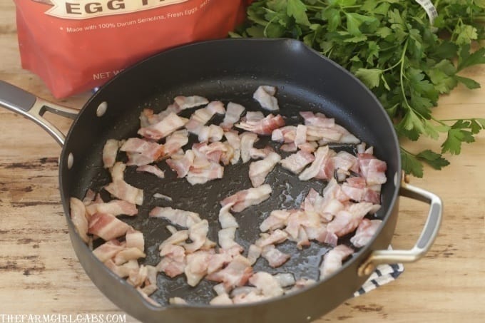 Eggs, bacon and parmesan team up to create an out of this world Pasta Carbonara. This easy recipe is perfect for a quick weeknight meal.