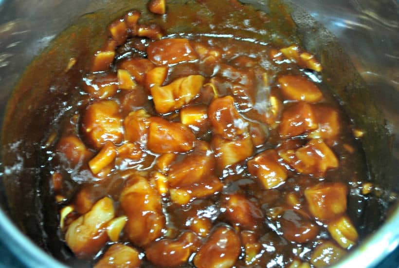 Ready in 20 minutes, this Instant Pot Orange Chicken recipe is a delicious option to ordering Chinese take-out. Raise your hand if you love Instant Pot recipes! #InstantPot #OrangeChicken #InstantPotRecipe #EasyMeal #ChineseFood