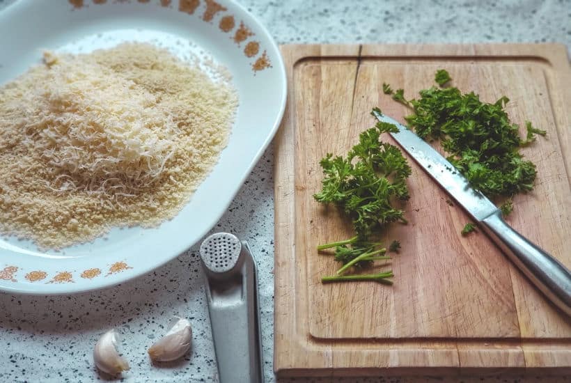 Tired of the same old chicken recipe for dinner? Mix things up with this easy and delicious Parmesan Dijon Chicken recipe for weeknight dinner. #chickenrecipe #easyrecipe #chickendinner #parmesanchicken