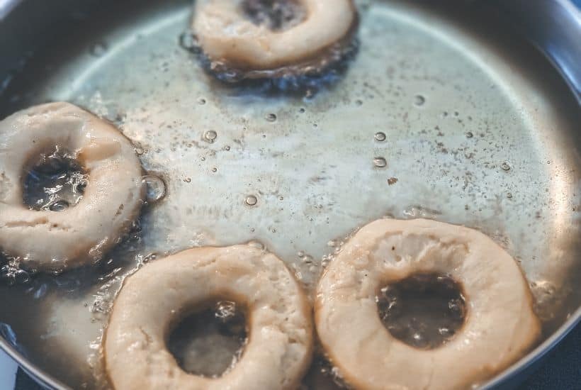 There is no denying it, these melt in your mouth no-yeast Cinnamon Sugar Donuts will satisfy everyone's sweet tooth. Made with an easy cake batter, this classic donut recipe is a real winner.