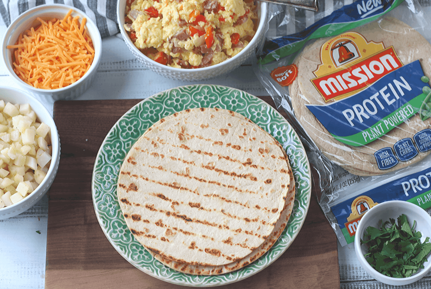 Tasty Loaded Breakfast Burritos