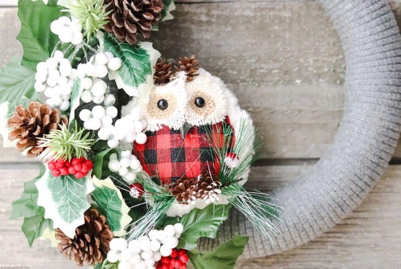 Add a rustic farmhouse touch to your Christmas decor this year. This whimsical DIY Woodland Owl Christmas Wreath is an easy Christmas craft project. #christmaswreath #christmascraft