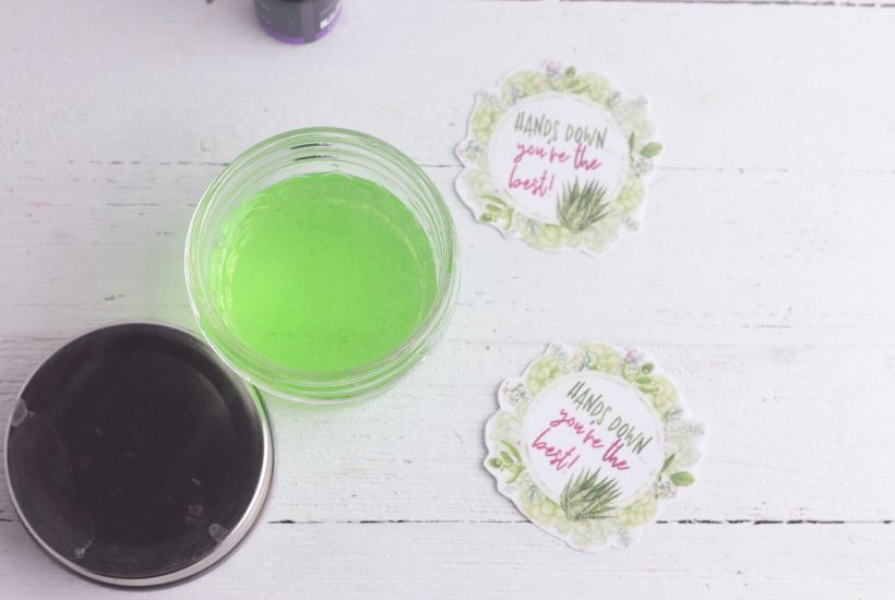 Can't leave home with the hand sanitizer. This DIY Hand Sanitizer Gift idea is an easy make-at-home version that you can give to family and friends. Top with a free printable label.