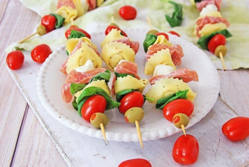 Tortellini Skewers {10 Minute Appetizer!}