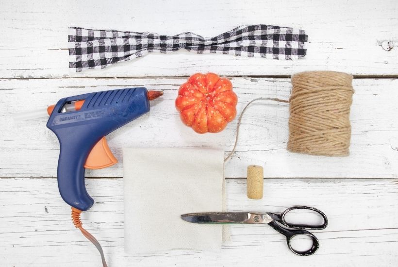 Create your own farmhouse style vibe this fall. These DIY Farmhouse Style Fabric Pumpkins are easy and so pretty to display. These farmhouse fabric pumpkins will be the perfect fall centerpiece for your farmhouse look.