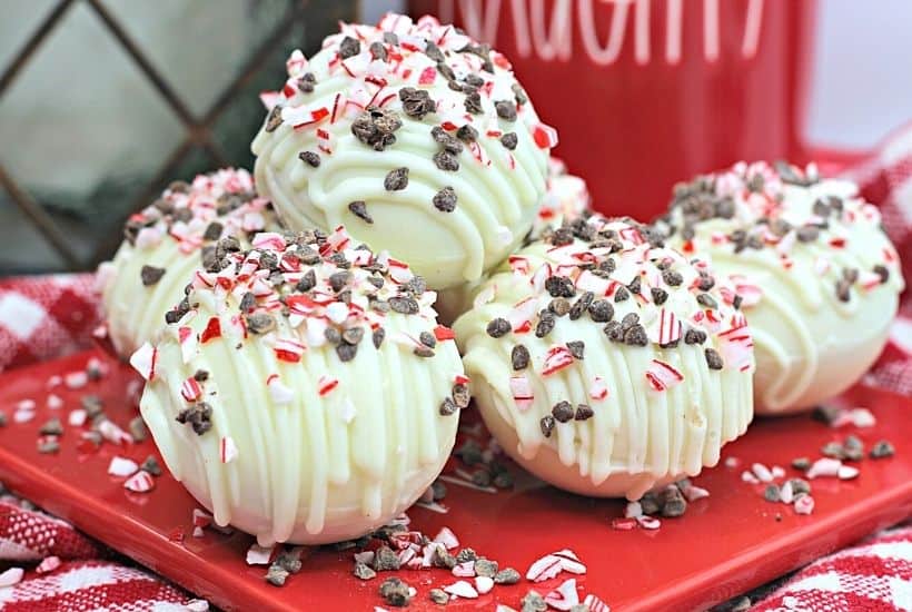 White Chocolate Peppermint Mocha Hot Cocoa Bombs