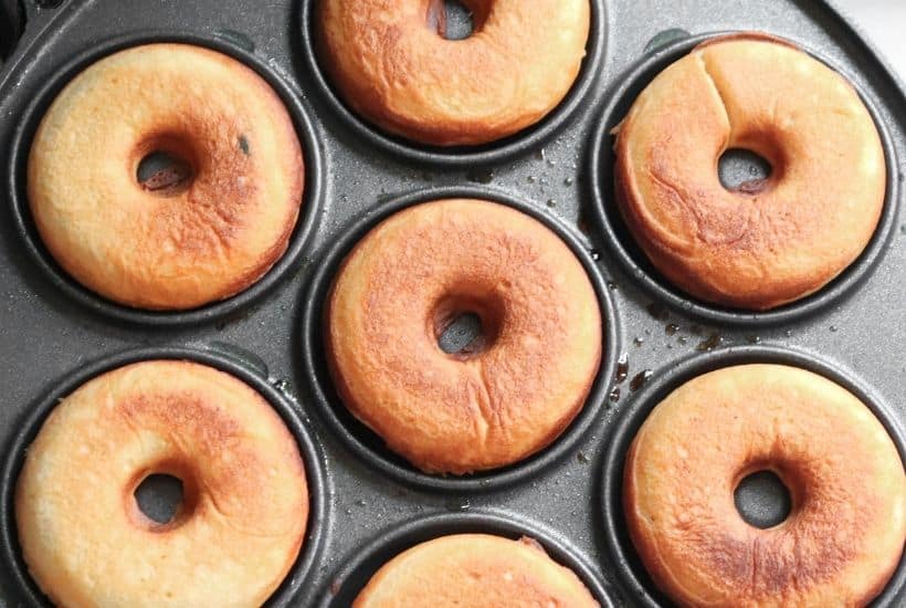 donut is full of sweet apple cider flavor and topped with a cinnamon-sugar mixture. You will love this delicious baked donuts recipe.