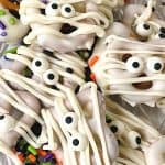 how to make Mummy Pretzels for Halloween