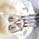 how to make Mummy Pretzels for Halloween