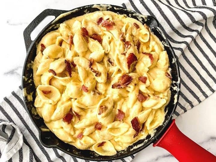 https://thefarmgirlgabs.com/wp-content/uploads/2021/09/Bacon-Mac-Cheese-feature-2-720x540.jpg