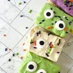 Prepare a fun and yummy Halloween snack for the spooky season with these Monster Rice Krispies Treats. These easy Halloween treats are flavorful, adorable, and perfect for children’s parties and Halloween gatherings with family and friends. You can make your own homemade Rice Krispies treats or use the store-bought variety.