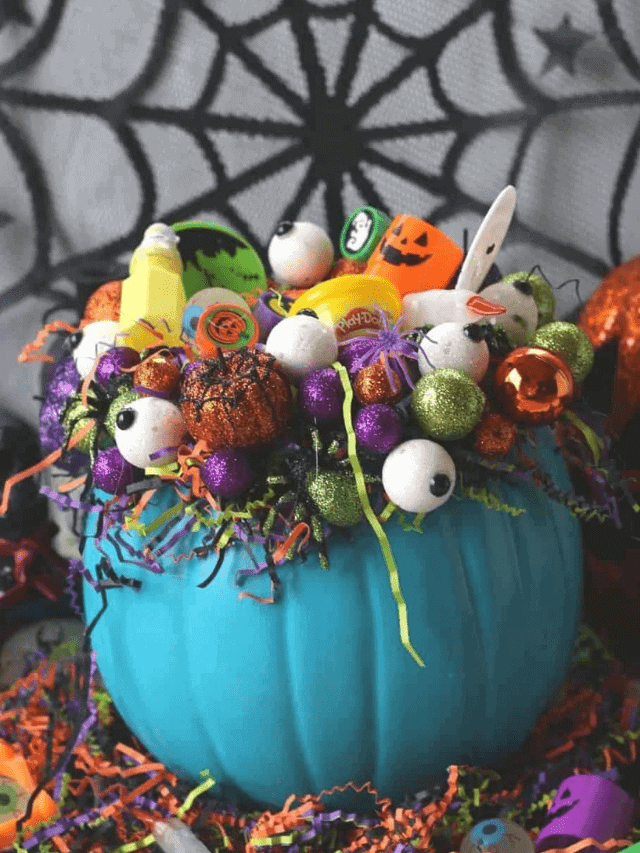 DIY Teal Pumpkin Treat Holder Story The Farm Girl Gabs diy-teal-pumpkin-treat-holder-story-the-farm-girl-gabs