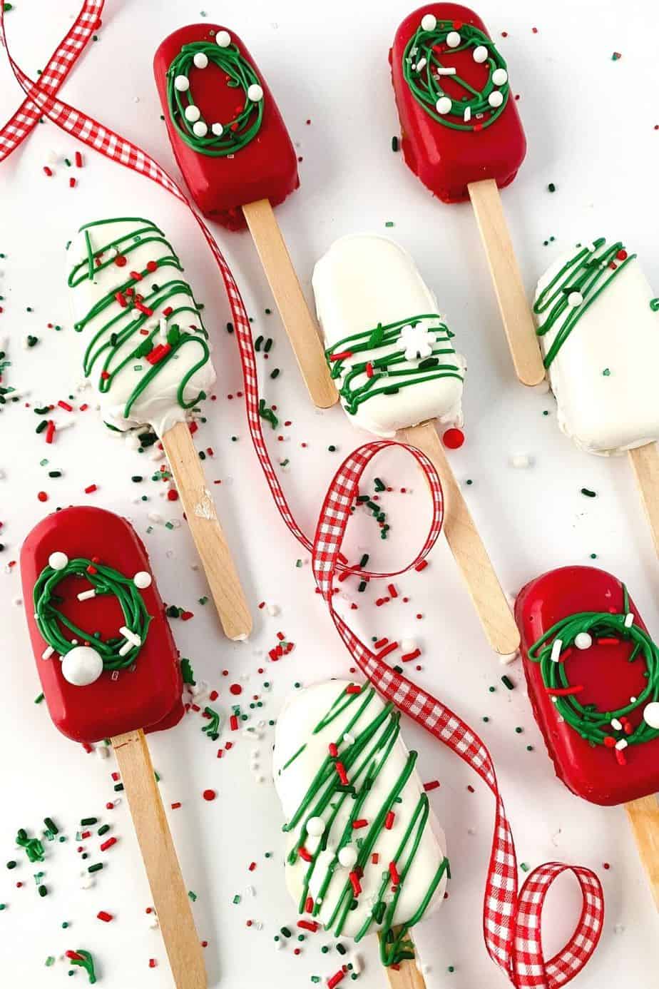 Holly Jolly Christmas Cakesicles The Farm Girl Gabs®