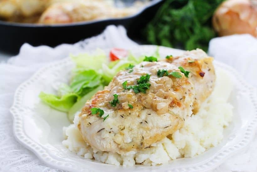 Smothered Chicken Recipe - Flavorite