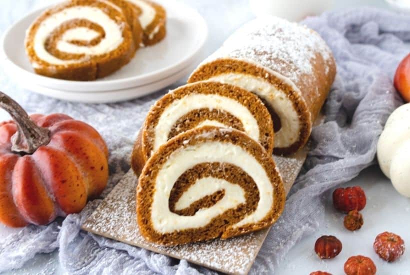 How to make pumpkin roll - Pumpkin roll with orange cream cheese recipe