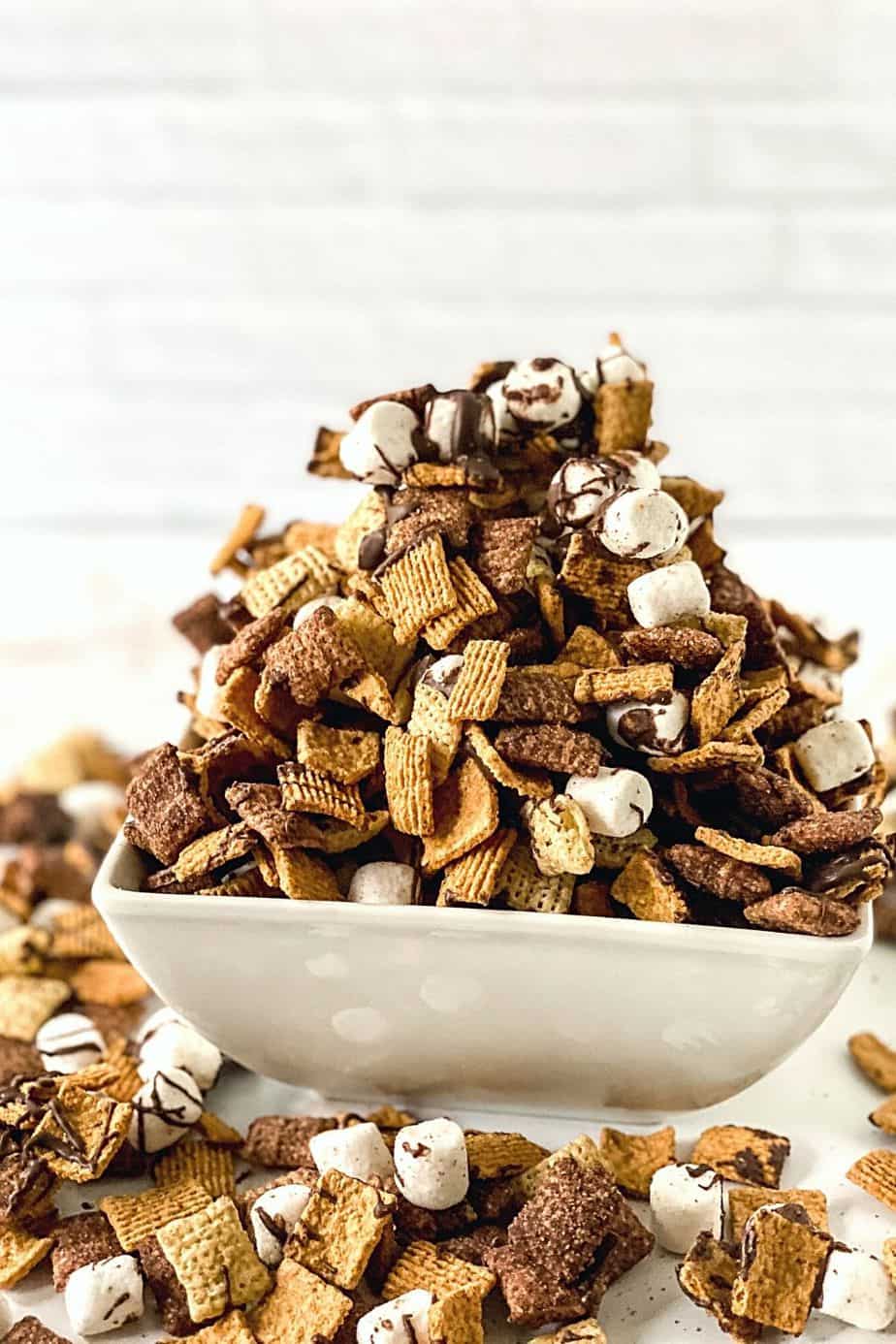 S’mores Party Mix - The Farm Girl Gabs®