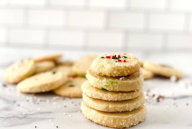 Enjoy a classic treat during the holiday season with these easy and incredibly delicious Holiday Shortbread Cookies. These baked treats won’t take long to prepare, leaving you with crisp and tasty cookies to share with your loved ones.