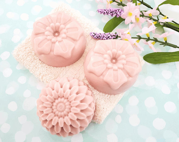 Give the gift of homemade Coconut Almond Soap Bars with this simple recipe. There’s nothing quite as enjoyable as using fresh, natural soap that smells good and soothes the body. Learn how to make homemade soap. It's easy and fun!